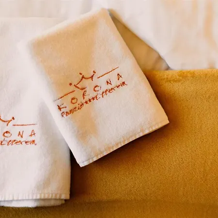 Korona And Restaurant Pensionat Hévíz