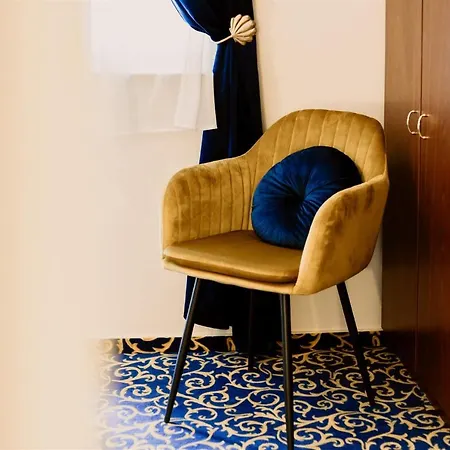 Korona And Restaurant