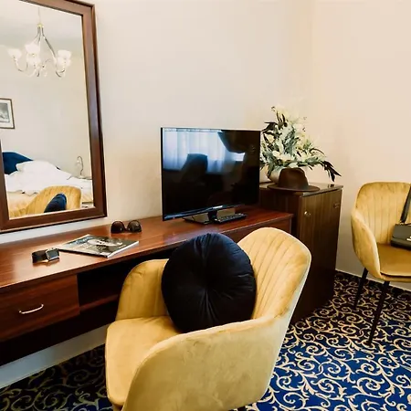 Pensionat Korona And Restaurant Hévíz