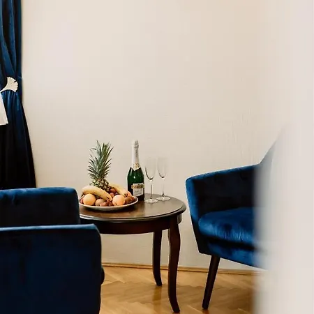 Гостевой дом Korona And Restaurant 3*