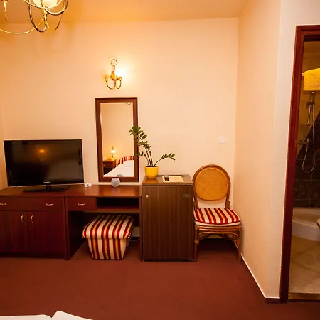 Pensionat Korona And Restaurant 4*