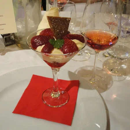 Pensionat Korona And Restaurant