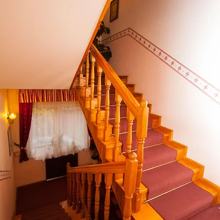 Pensionat Korona And Restaurant