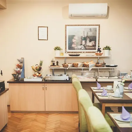 Korona And Restaurant 4* Heviz