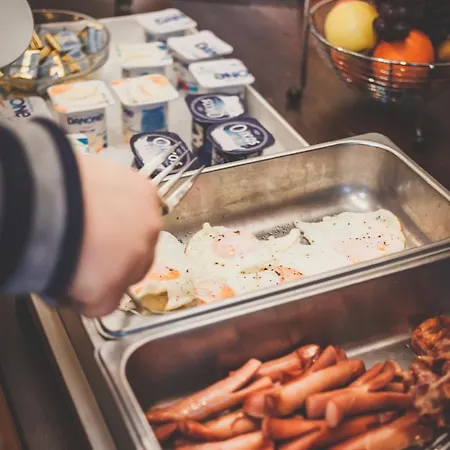 Korona And Restaurant