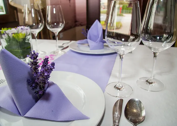 Korona And Restaurant Гостевой дом