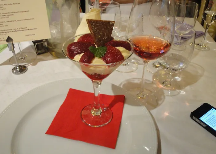 Гостевой дом Korona And Restaurant