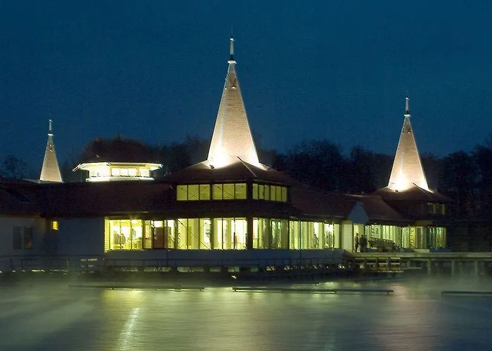 Korona And Restaurant Гостевой дом Хевиз